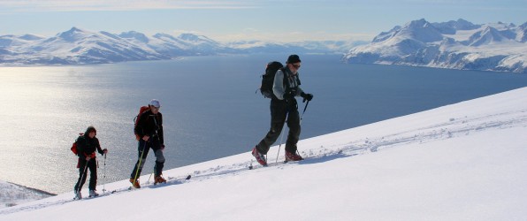 NORVÈGE Bateau / Ski - Ski Rando (Hiver) - Voyages - Guides de  Haute-montagne